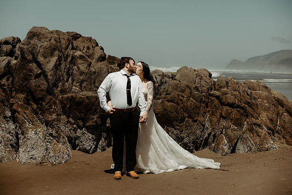 Patrick-Stella-Elopement-Photos-Lincoln-City (22 of 55)