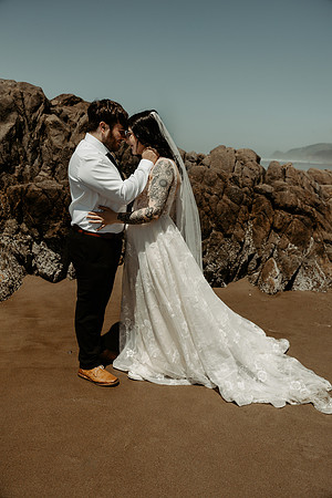Patrick-Stella-Elopement-Photos-Lincoln-City (25 of 55)