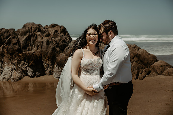 Patrick-Stella-Elopement-Photos-Lincoln-City (40 of 55)