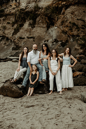 Dustin-Family-Photos-2026-Depoe-Bay-Oregon (8 of 68)