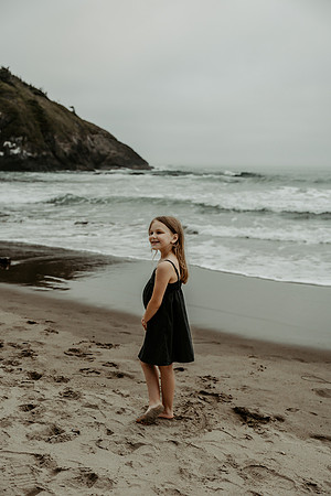 Dustin-Family-Photos-2026-Depoe-Bay-Oregon (17 of 68)