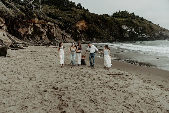 Dustin-Family-Photos-2026-Depoe-Bay-Oregon (36 of 68)