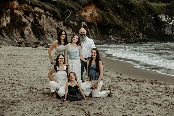 Dustin-Family-Photos-2026-Depoe-Bay-Oregon (41 of 68)