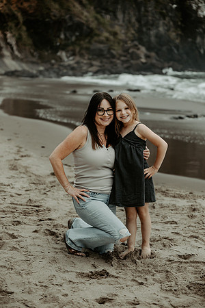 Dustin-Family-Photos-2026-Depoe-Bay-Oregon (43 of 68)