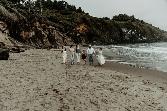 Dustin-Family-Photos-2026-Depoe-Bay-Oregon (35 of 68)