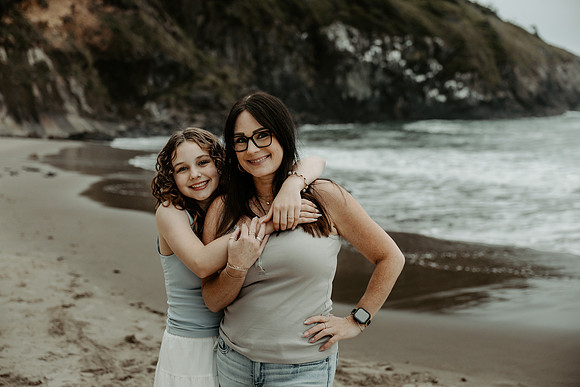 Dustin-Family-Photos-2026-Depoe-Bay-Oregon (45 of 68)