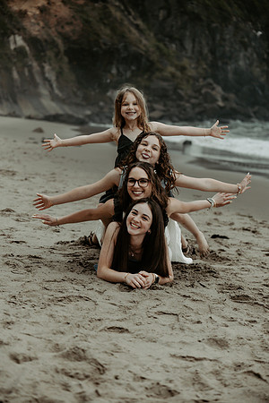 Dustin-Family-Photos-2026-Depoe-Bay-Oregon (56 of 68)