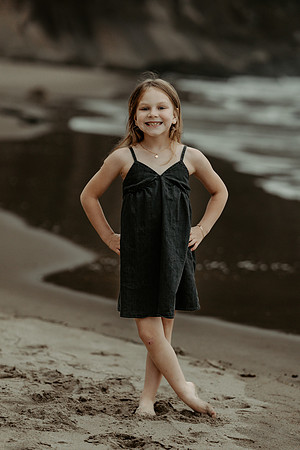 Dustin-Family-Photos-2026-Depoe-Bay-Oregon (63 of 68)