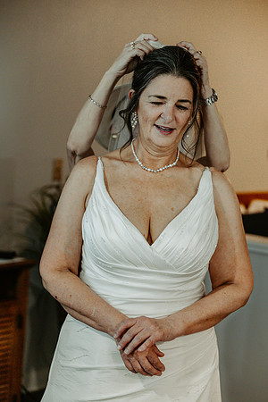 Scott-Valerie-Depoe-Bay-Intimate-Wedding-Photos (4 of 118)