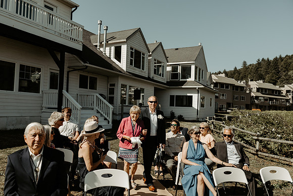 Scott-Valerie-Depoe-Bay-Intimate-Wedding-Photos (10 of 118)