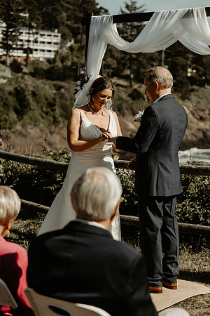 Scott-Valerie-Depoe-Bay-Intimate-Wedding-Photos (20 of 118)