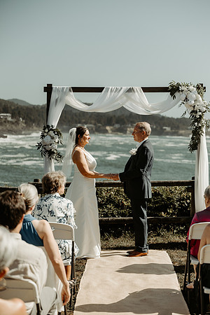 Scott-Valerie-Depoe-Bay-Intimate-Wedding-Photos (19 of 118)