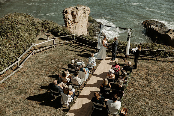 Scott-Valerie-Depoe-Bay-Intimate-Wedding-Photos (18 of 118)
