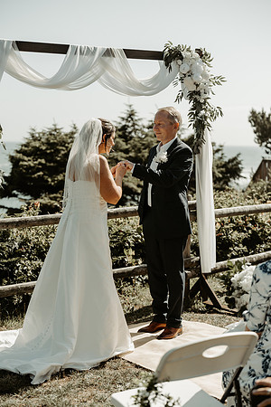 Scott-Valerie-Depoe-Bay-Intimate-Wedding-Photos (22 of 118)