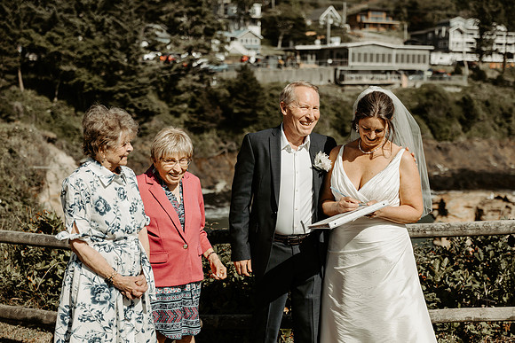 Scott-Valerie-Depoe-Bay-Intimate-Wedding-Photos (27 of 118)