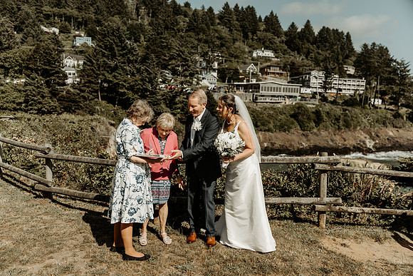 Scott-Valerie-Depoe-Bay-Intimate-Wedding-Photos (30 of 118)