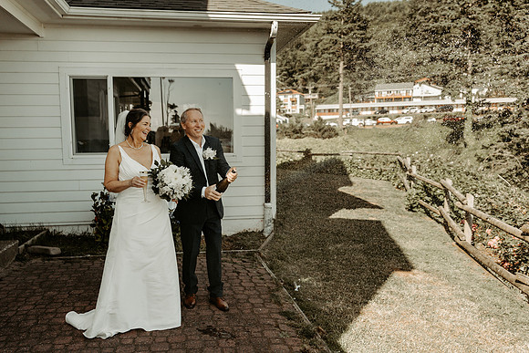 Scott-Valerie-Depoe-Bay-Intimate-Wedding-Photos (45 of 118)