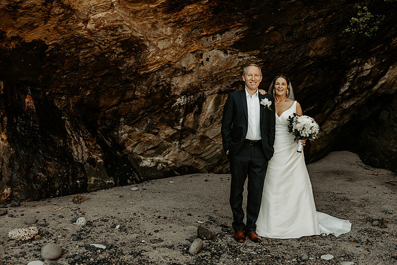 Scott-Valerie-Depoe-Bay-Intimate-Wedding-Photos (59 of 118)