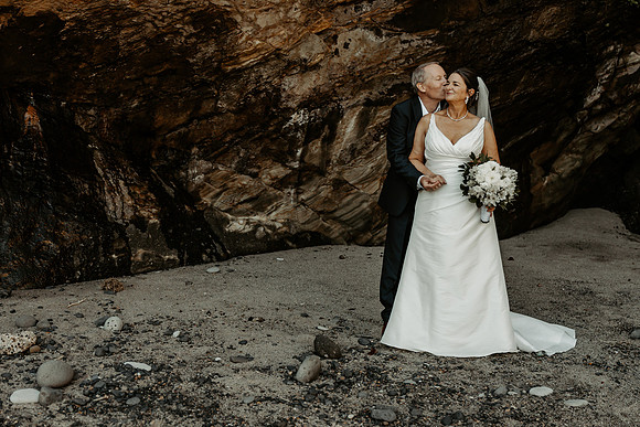 Scott-Valerie-Depoe-Bay-Intimate-Wedding-Photos (60 of 118)