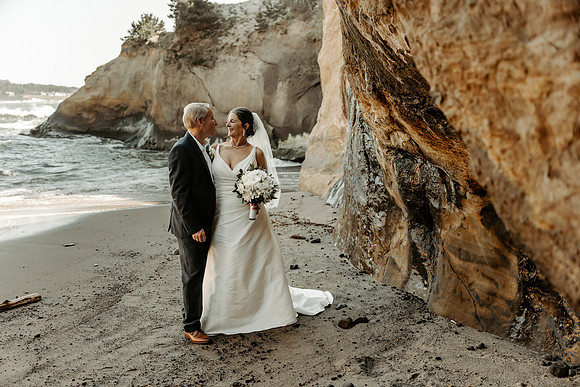 Scott-Valerie-Depoe-Bay-Intimate-Wedding-Photos (61 of 118)