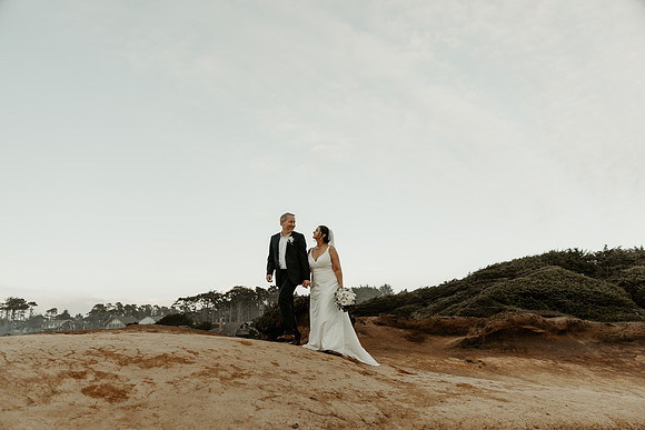 Scott-Valerie-Depoe-Bay-Intimate-Wedding-Photos (71 of 118)