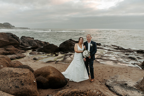 Scott-Valerie-Depoe-Bay-Intimate-Wedding-Photos (81 of 118)