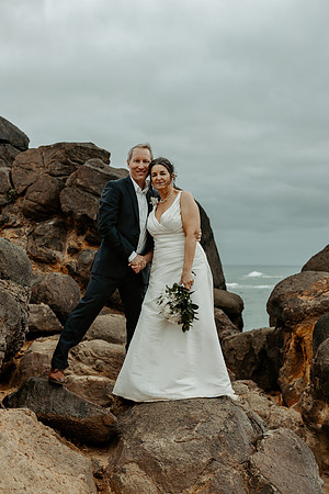 Scott-Valerie-Depoe-Bay-Intimate-Wedding-Photos (98 of 118)