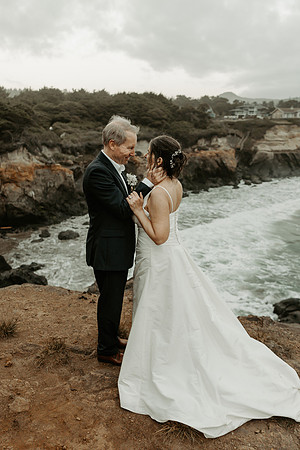 Scott-Valerie-Depoe-Bay-Intimate-Wedding-Photos (105 of 118)