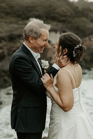 Scott-Valerie-Depoe-Bay-Intimate-Wedding-Photos (106 of 118)