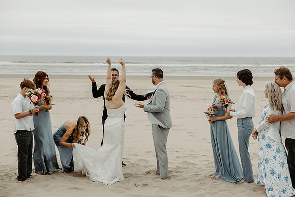 Cory-Kristi-Elopement-Photos-Seal-Rock (49 of 138)