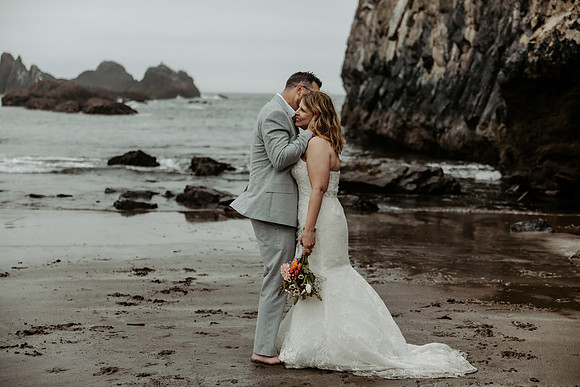 Cory-Kristi-Elopement-Photos-Seal-Rock (113 of 138)