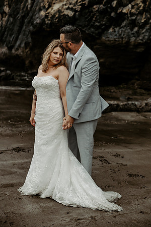 Cory-Kristi-Elopement-Photos-Seal-Rock (118 of 138)