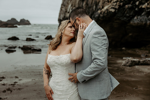 Cory-Kristi-Elopement-Photos-Seal-Rock (121 of 138)