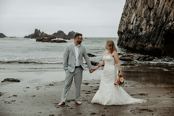 Cory-Kristi-Elopement-Photos-Seal-Rock (131 of 138)