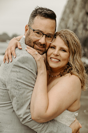 Kristi-Cory-Elopement-Seal-Rock-Waldport-oregon-Photos (11 of 23)