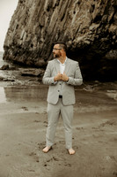 Kristi-Cory-Elopement-Seal-Rock-Waldport-oregon-Photos (17 of 23)