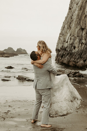 Kristi-Cory-Elopement-Seal-Rock-Waldport-oregon-Photos (23 of 23)