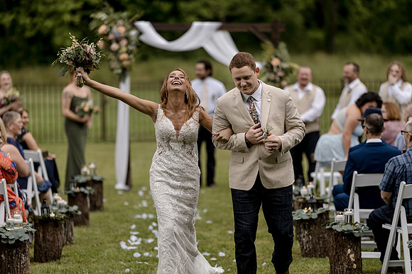 Cody-Mattea-Pittman-Center-Wedding (17 of 33)