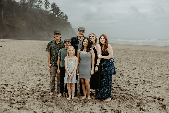 Tasha-Neskowin-Family-Photos-2026 (5 of 73)