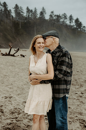 Tasha-Neskowin-Family-Photos-2026 (16 of 73)