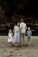 Zach-Family-Maternity-Session-Neskowin-Oregon-2026 (6 of 36)