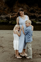 Zach-Family-Maternity-Session-Neskowin-Oregon-2026 (8 of 36)