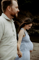 Zach-Family-Maternity-Session-Neskowin-Oregon-2026 (27 of 36)