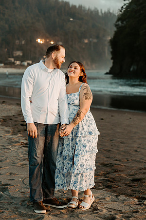 Shado-Cody-Engagement-Photos-neskowin-oregon (2 of 52)
