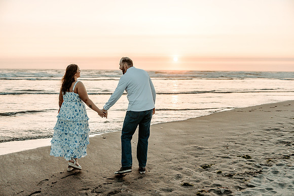 Shado-Cody-Engagement-Photos-neskowin-oregon (17 of 52)