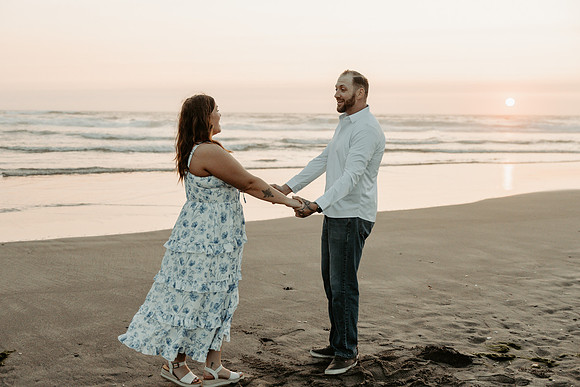 Shado-Cody-Engagement-Photos-neskowin-oregon (29 of 52)
