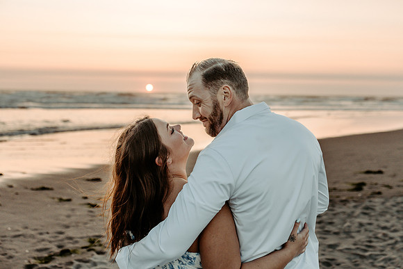 Shado-Cody-Engagement-Photos-neskowin-oregon (38 of 52)