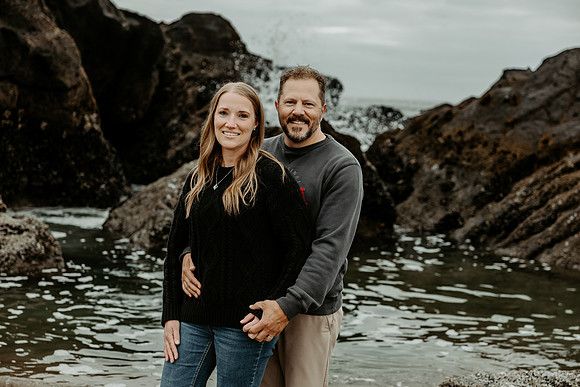 Georgiana- Family-Photos-Fogarty-Creek-Depoe-Bay-Oregon-2026 (66 of 108)