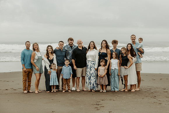 Amy-Family-Photos-Lincoln-City-Oregon-2026 (1 of 112)