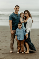 Amy-Family-Photos-Lincoln-City-Oregon-2026 (98 of 112)